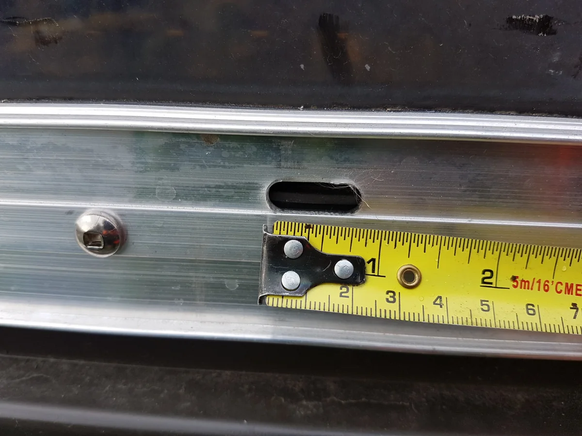 Review of a drainage opening in an aluminium glazing frame